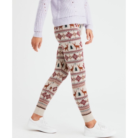 American Eagle Reindeer Sweater Sleep Leggings - Picture 3 of 7